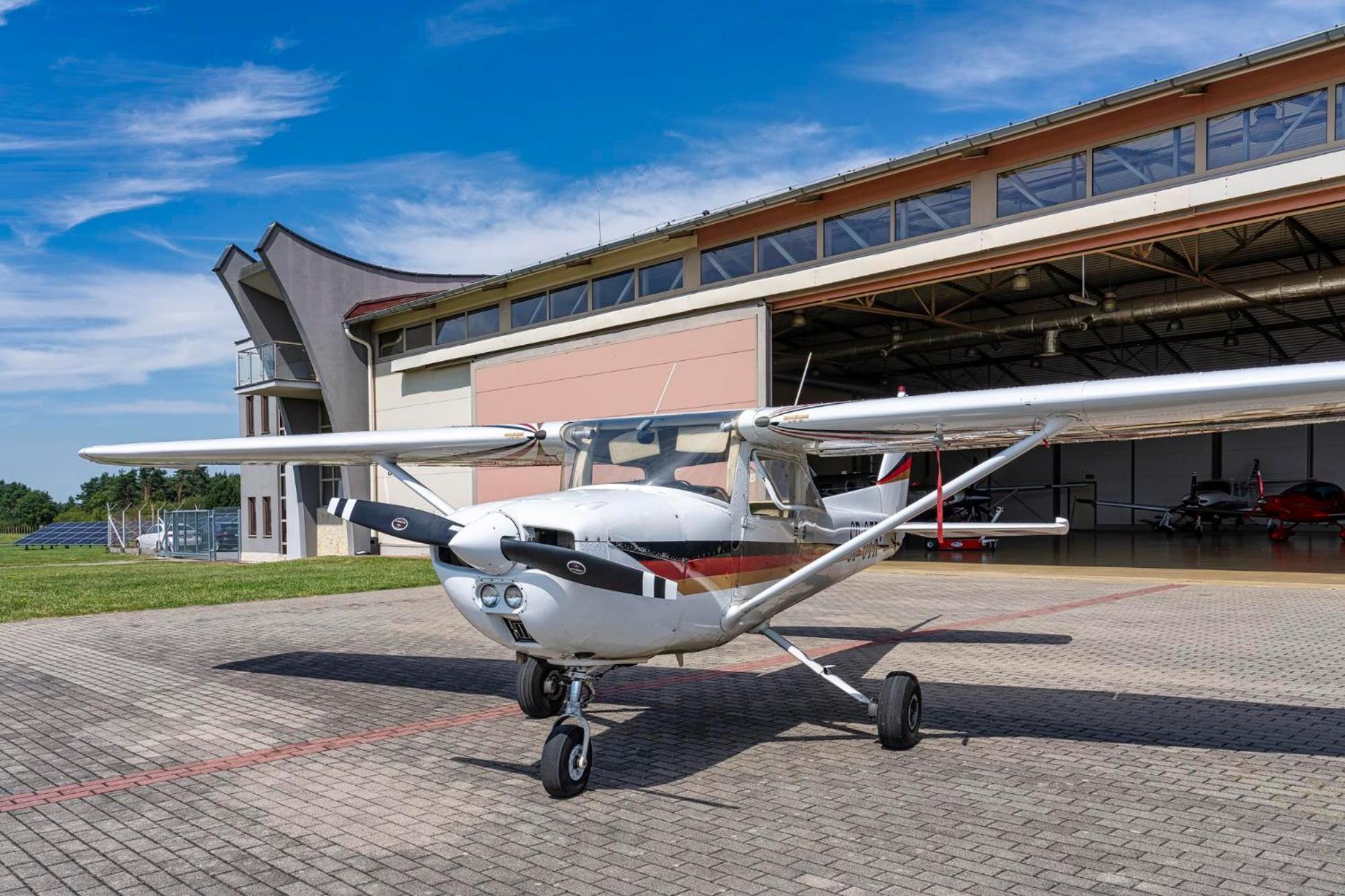 Hotel Aviator Kamien Slaski Extérieur photo